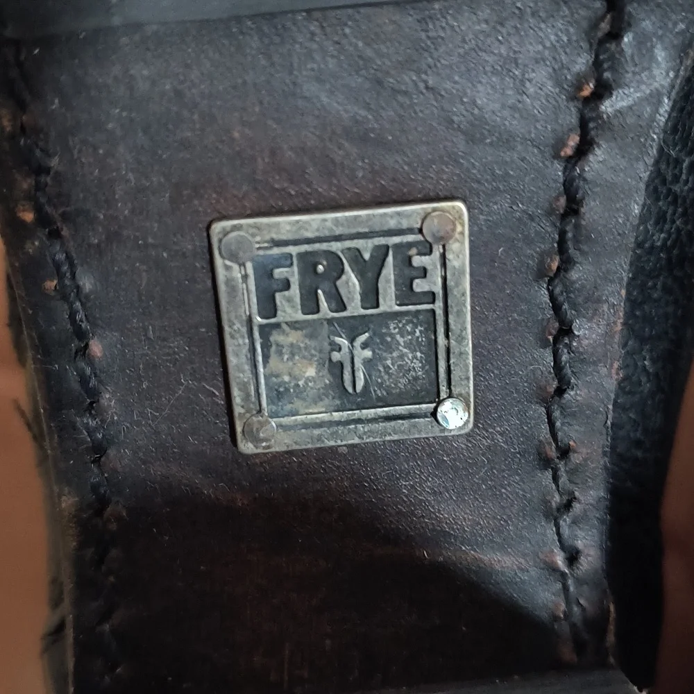 Frye Sylvia Leather Ankle Boots Size 7
